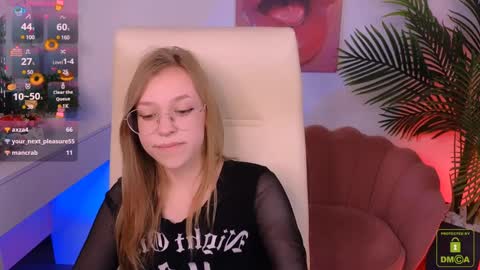 layriantavee online show from 28, 1, 2025