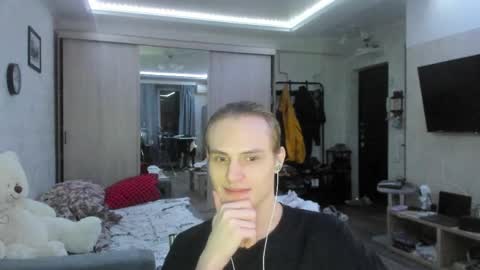 Snapshot of lazaret1k chatting on 31, 3, 2026 Vladi online show from 31, 3, 2026