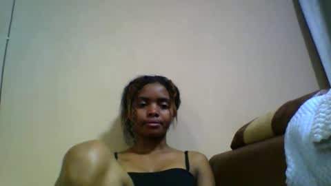 lea96546 online show from 2, 11, 2025