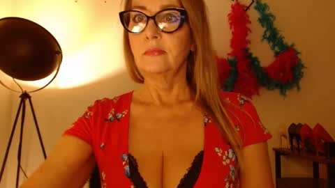 Snapshot of leadesire chatting on 8, 6, 2026 LEA online show from 8, 6, 2026