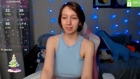 Snapshot of leah__gotty chatting on 17, 12, 2024 Leah  Gotty online show from 17, 12, 2024