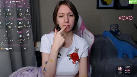 Snapshot of leah__gotty chatting on 6, 2, 2025 Leah  Gotty online show from 6, 2, 2025