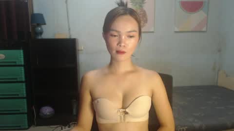 Snapshot of leah_fucker chatting on 30, 3, 2026 leah_fucker online show from 30, 3, 2026