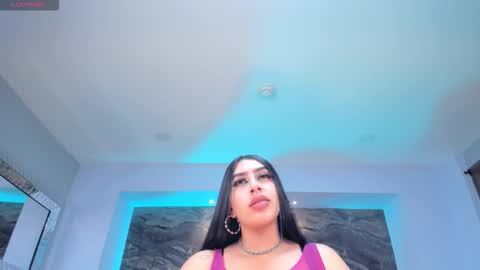 leahlombardi_ online show from 6, 2, 2026