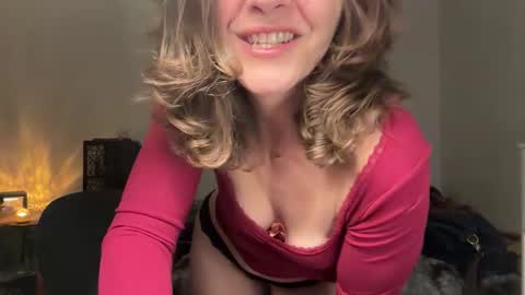 Leah Sparkles online show from 29, 4, 2026