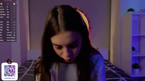 Snapshot of leandraconcatelli chatting on 8, 2, 2026 Sophie online show from 8, 2, 2026