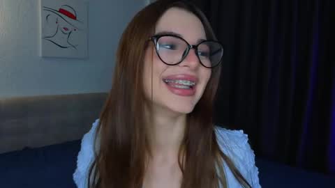 Snapshot of leandraconcatelli chatting on 17, 5, 2026 Sophie online show from 17, 5, 2026