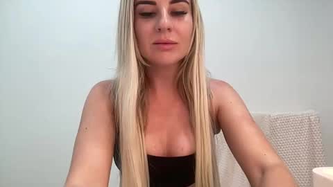 Leanna online show from 30, 1, 2025