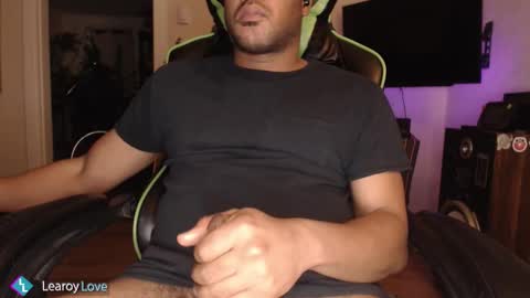 Snapshot of learoy chatting on 22, 12, 2025 Learoy online show from 22, 12, 2025