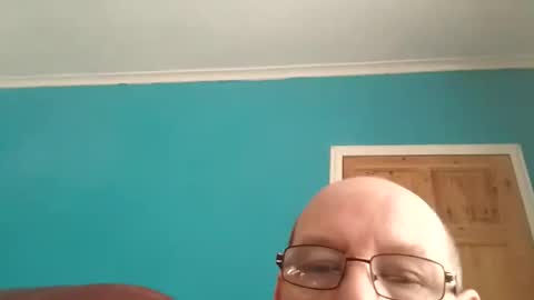 leatherpants68 online show from 12, 10, 2025