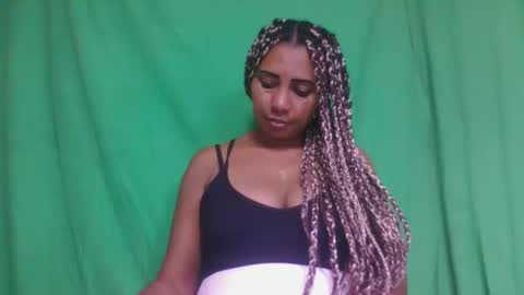 Snapshot of leatiana chatting on 15, 2, 2026 leatiana online show from 15, 2, 2026