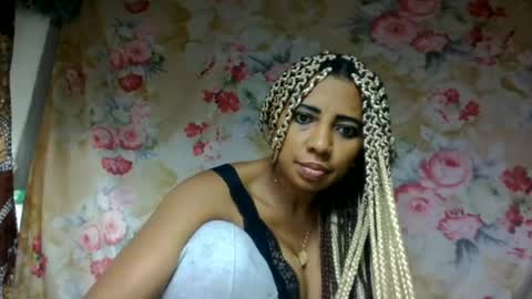Snapshot of leatianaa chatting on 11, 6, 2026 leatianaa online show from 11, 6, 2026