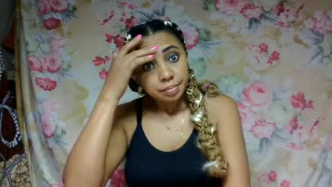 Snapshot of leatianaa chatting on 18, 6, 2026 leatianaa online show from 18, 6, 2026