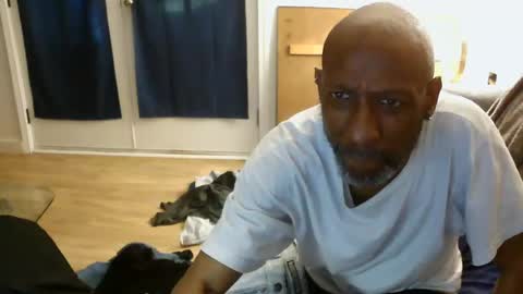 Ebony DeafGuy online show from 18, 7, 2026