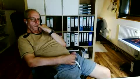 Dave online show from 19, 6, 2026