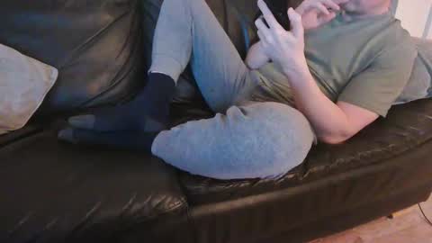 Snapshot of legacy2022 chatting on 20, 5, 2026 UK lover online show from 20, 5, 2026