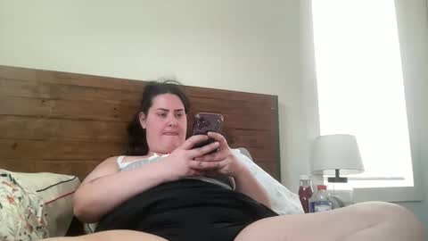 Snapshot of legallybrun91 chatting on 22, 4, 2026 legallybrun91 online show from 22, 4, 2026