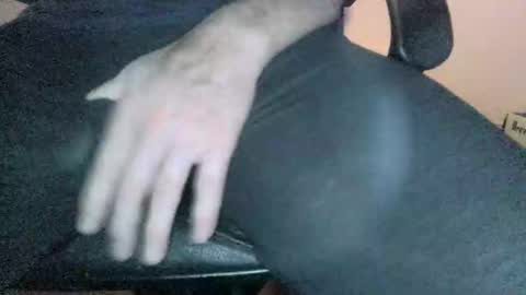 Snapshot of legmantoo chatting on 16, 9, 2025 Legman online show from 16, 9, 2025