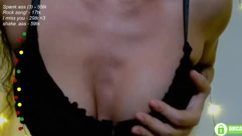 Snapshot of leia_bell chatting on 18, 1, 2025 hey Im Leia and I love rock  online show from 18, 1, 2025