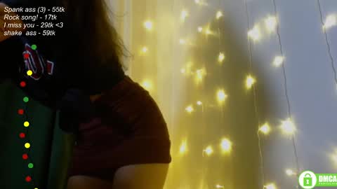 Snapshot of leia_bell chatting on 23, 2, 2025 hey Im Leia and I love rock  online show from 23, 2, 2025