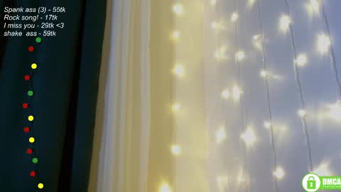 Snapshot of leia_bell chatting on 2, 3, 2025 hey Im Leia and I love rock  online show from 2, 3, 2025