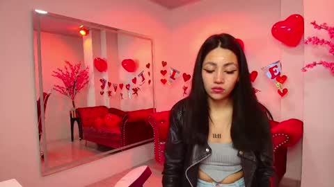 Leia.  online show from 17, 2, 2025