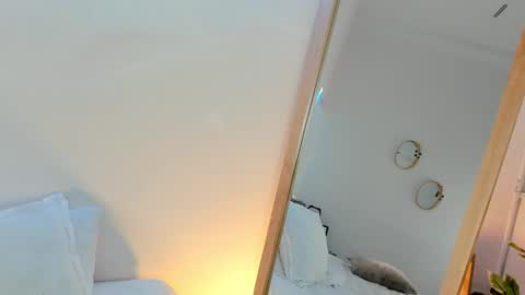 Snapshot of leidycooper chatting on 9, 11, 2025 Leidy Cooper online show from 9, 11, 2025