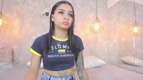 Snapshot of leigh_angels chatting on 23, 6, 2026 LEIGH ANGELS online show from 23, 6, 2026