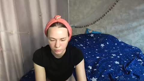 Snapshot of leila_bambi_ chatting on 26, 7, 2026 leila_bambi_ online show from 26, 7, 2026