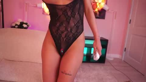 Leila online show from 27, 6, 2026