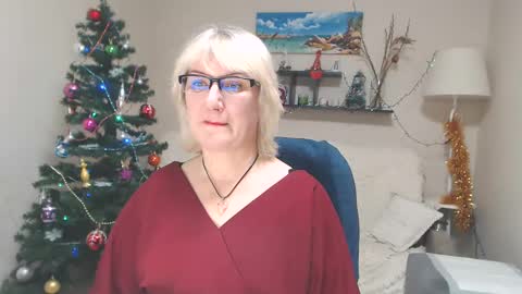 Leila Kinky online show from 13, 1, 2025