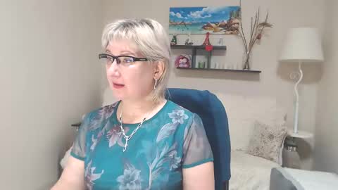 Leila Kinky online show from 29, 1, 2025