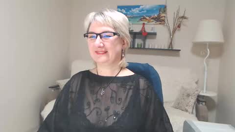 Leila Kinky online show from 31, 1, 2025