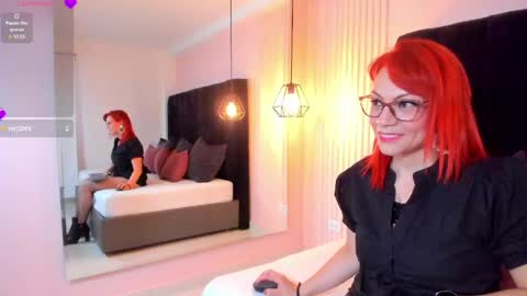 Leloo  online show from 19, 5, 2026