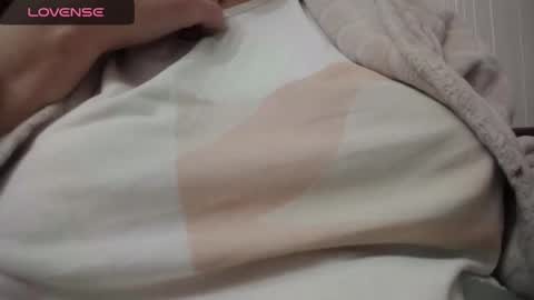 Snapshot of lenagolden chatting on 28, 1, 2025 lenagolden online show from 28, 1, 2025