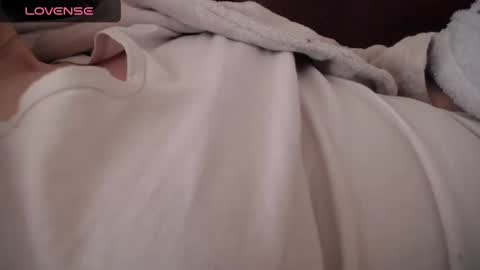 Snapshot of lenagolden chatting on 20, 2, 2025 lenagolden online show from 20, 2, 2025