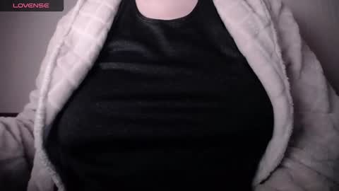 lenagolden online show from 25, 2, 2026