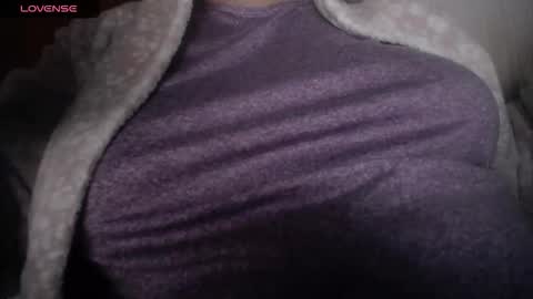 Snapshot of lenagolden chatting on 20, 4, 2026 lenagolden online show from 20, 4, 2026