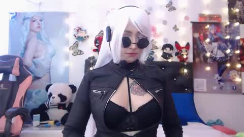 lenaleenyan online show from 29, 1, 2025