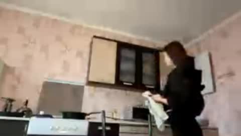 Hellomy name is Natalyits my first day here nice to meet you Give me 50 thumbs ups online show from 14, 4, 2026