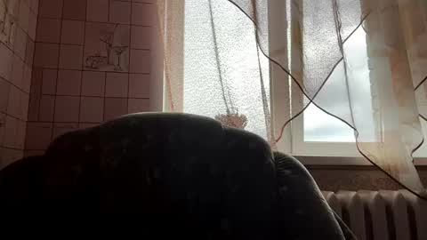 Snapshot of lenniepennachio chatting on 28, 5, 2026 Hellomy name is Natalyits my first day here nice to meet you Give me 50 thumbs ups online show from 28, 5, 2026
