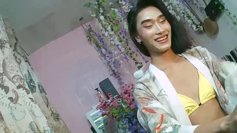 Snapshot of lennonxshit chatting on 3, 3, 2025 JANE online show from 3, 3, 2025