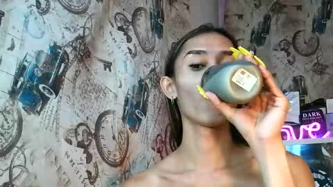 Snapshot of lennonxshit chatting on 7, 11, 2025 JANE online show from 7, 11, 2025