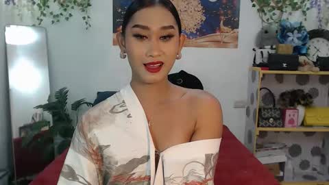Snapshot of lennonxshit chatting on 27, 5, 2026 JANE online show from 27, 5, 2026