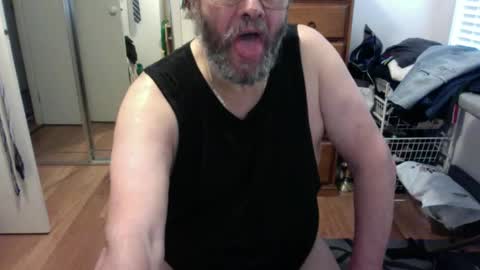Snapshot of lennyfife chatting on 22, 1, 2025 Pussylicker online show from 22, 1, 2025