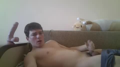 Snapshot of leo_cutie chatting on 7, 3, 2026 leo_cutie online show from 7, 3, 2026