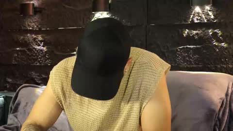 Leo  Diaz online show from 8, 11, 2025