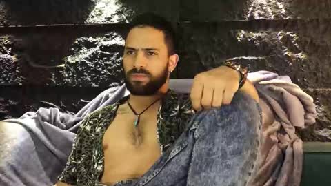 Leo  Diaz online show from 15, 11, 2025