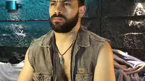 Leo  Diaz online show from 21, 11, 2025