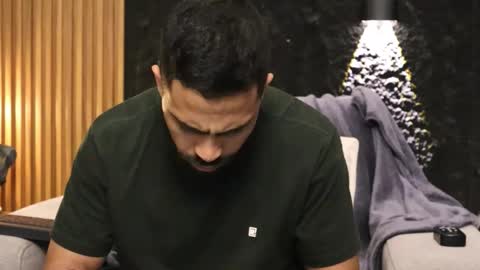 Leo  Diaz online show from 8, 1, 2026